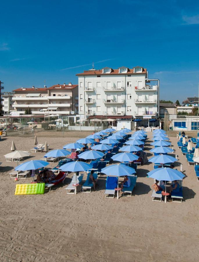 Hotel Souvenir Lido Di Savio Exterior foto